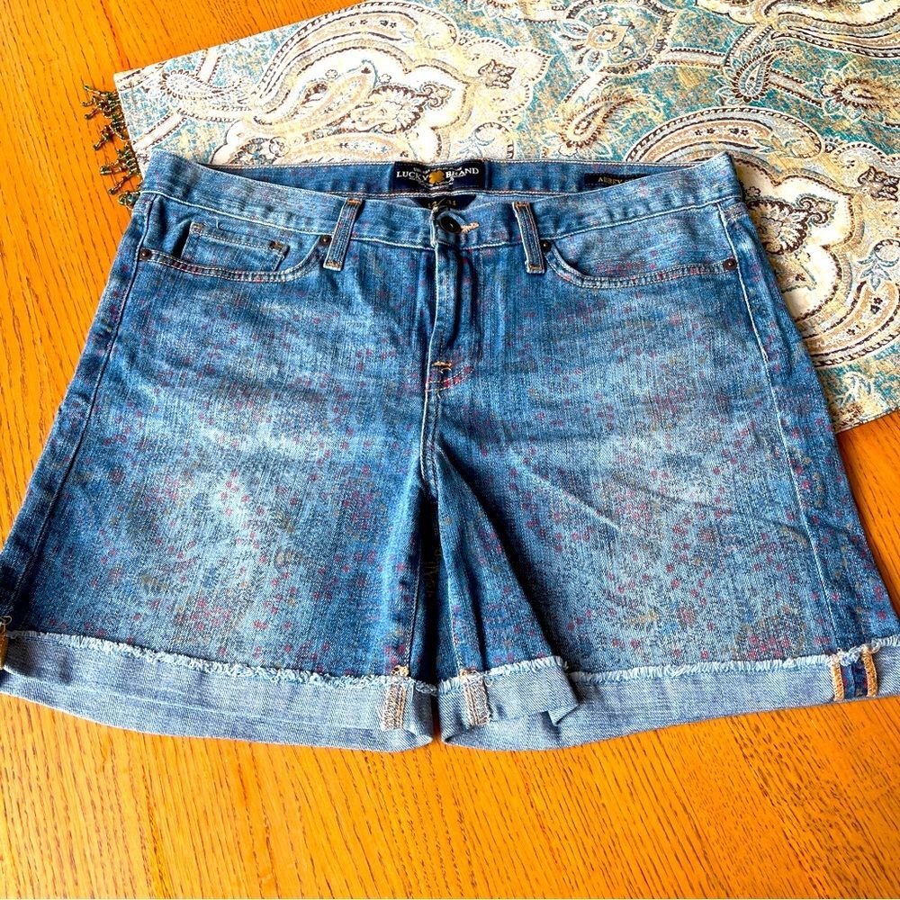 Lucky Brand Floral Jean Shorts Denim 6” inseam size 12 or 31”